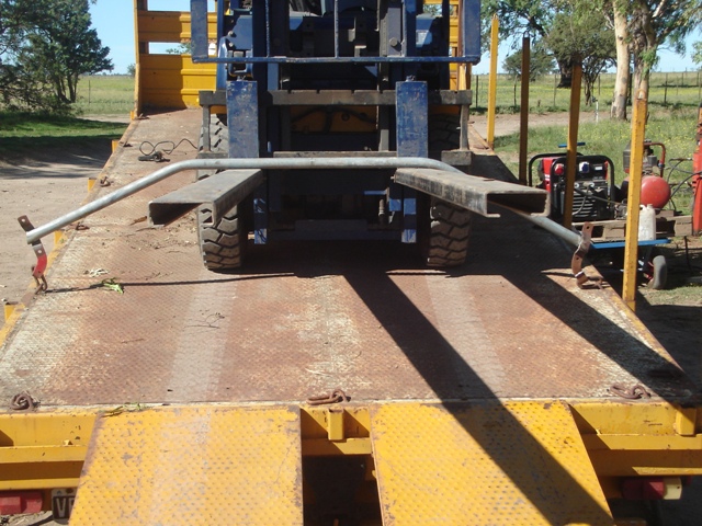 Trailer semirremolque Aiello 6 mts x 2.40 mts - foto 4
