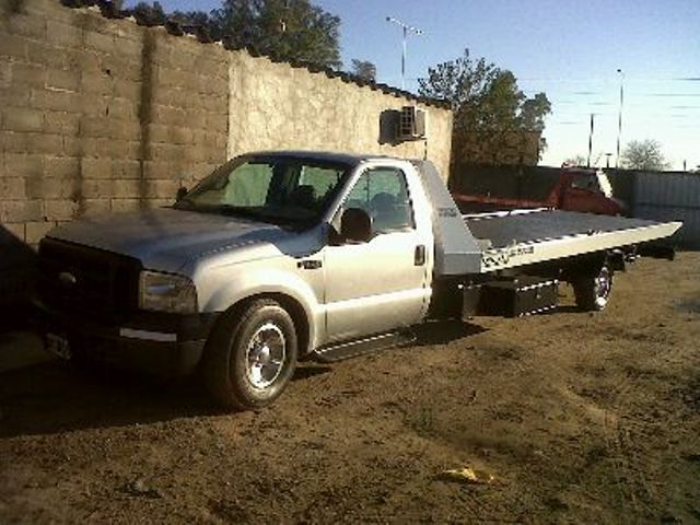 Camioneta Ford Sapo con Camilla Nueva de 7 mts x 2.4 - foto 3