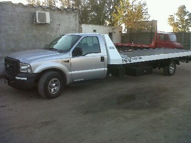 Camioneta Ford Sapo con Camilla Nueva de 7 mts x 2.4 - foto 4