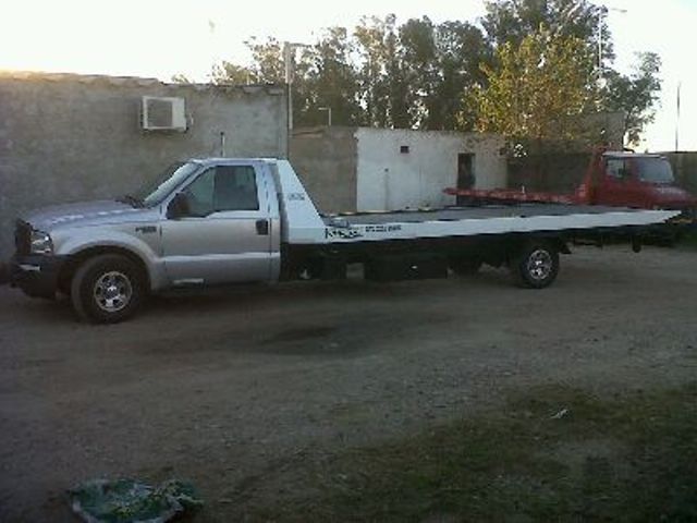 Camioneta Ford Sapo con Camilla Nueva de 7 mts x 2.4